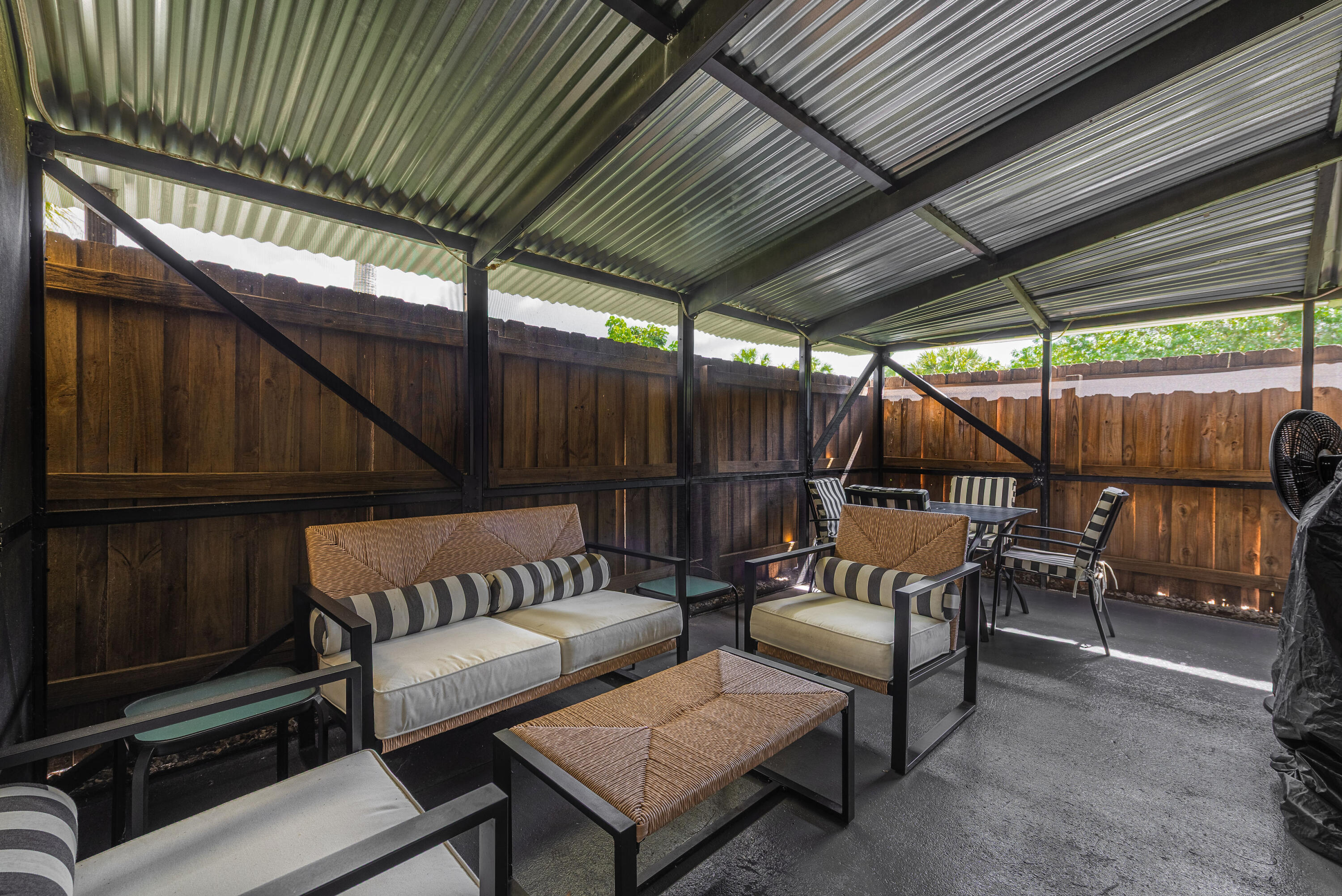 Davis Place Ph I - Residential