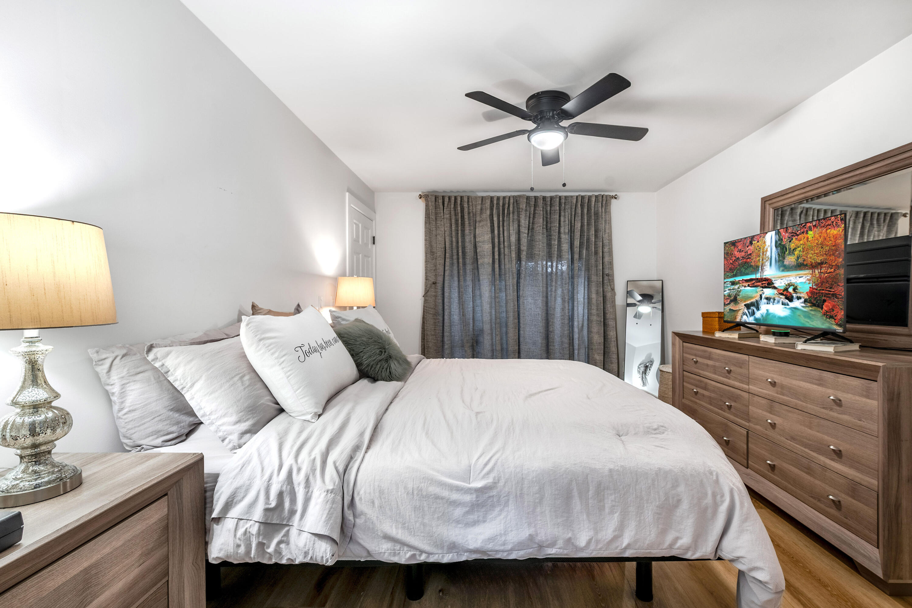 Davis Place Ph I - Residential