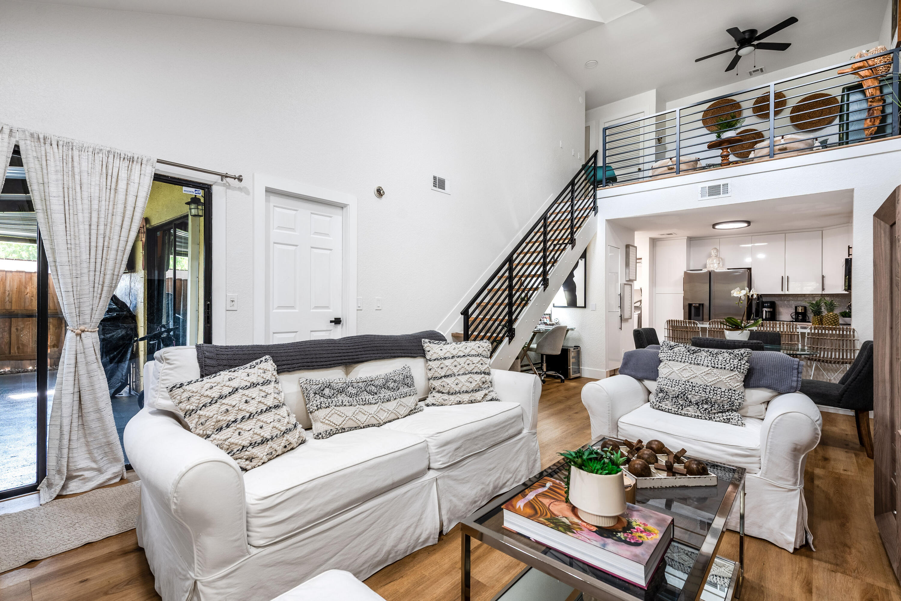 Davis Place Ph I - Residential