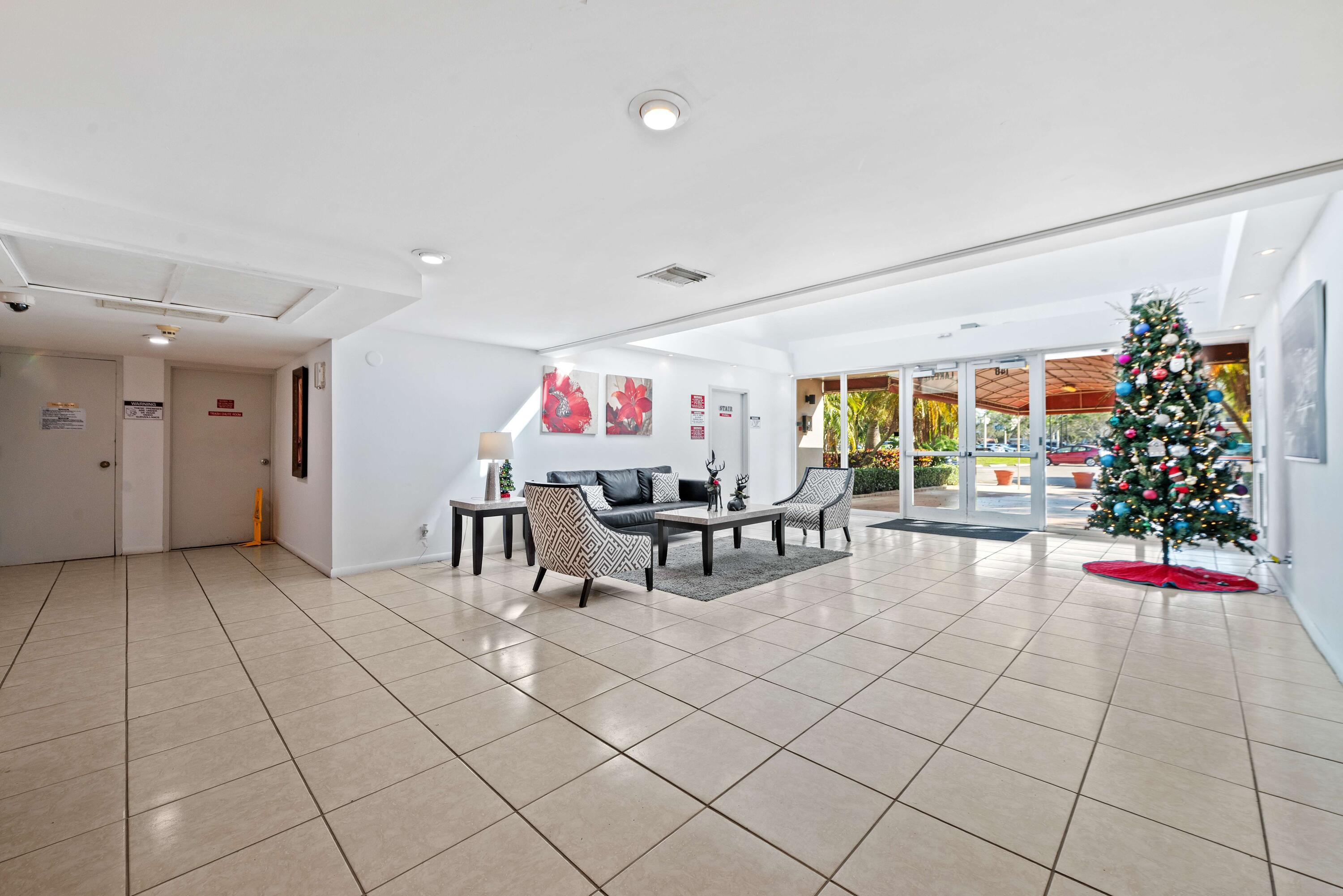 Racquet Club @ Bonaventur - Residential
