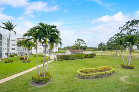 Tiny photo for 6850 10th Avenue N #206, Lake Worth, FL 33467 (MLS # R11165655)