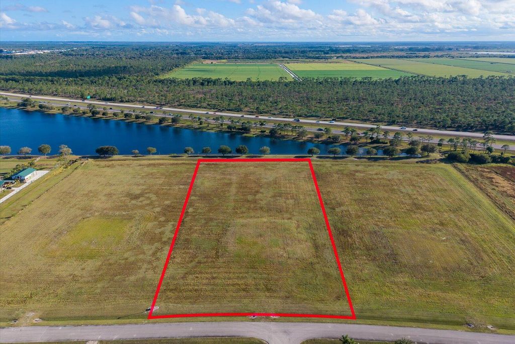 Photo of 3150 SW Briarbrook Way, Palm City, FL 34990 (MLS # R11157964)