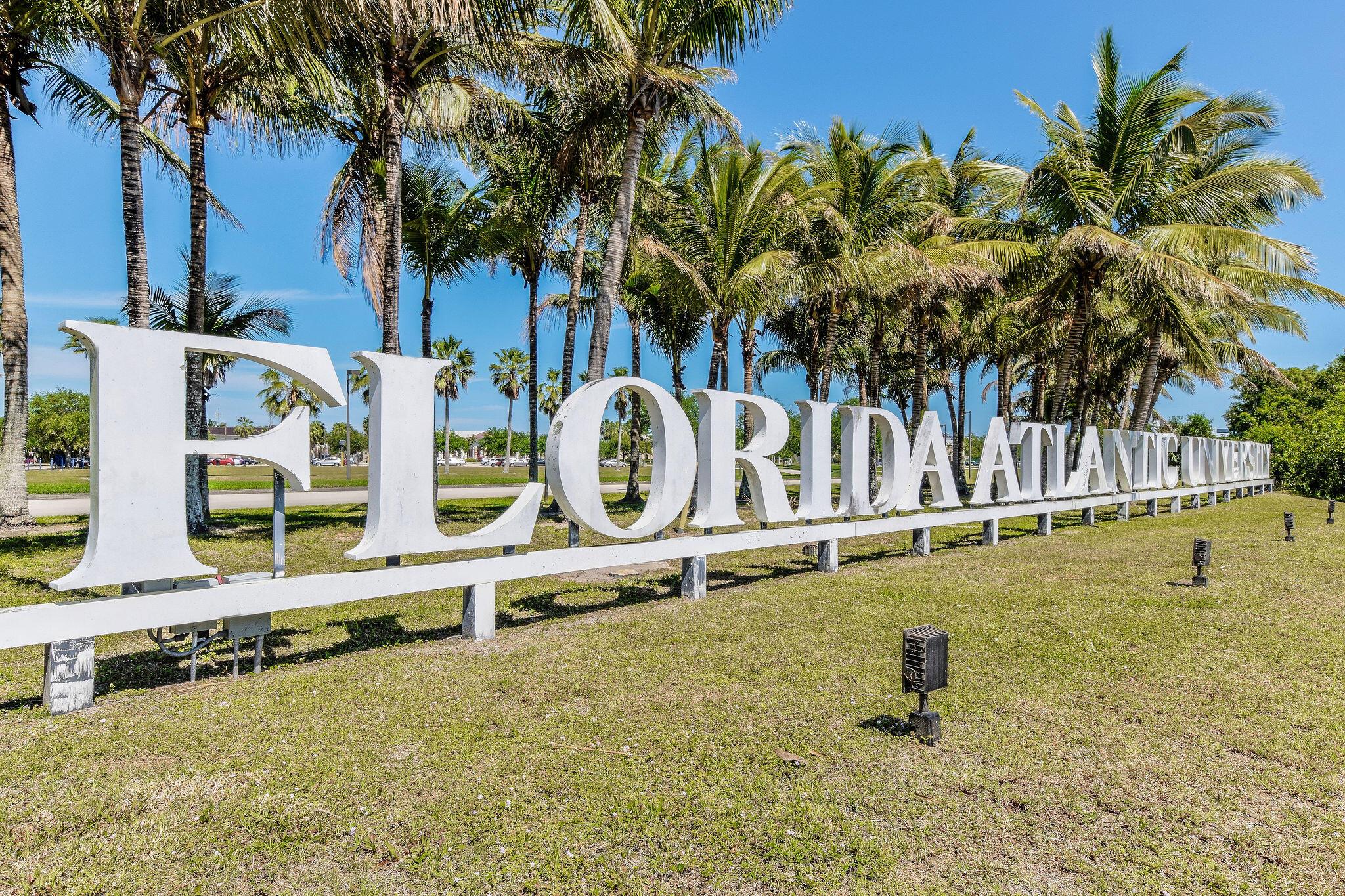 VILLAGE AT ABACOA CONDO - Residential Lease