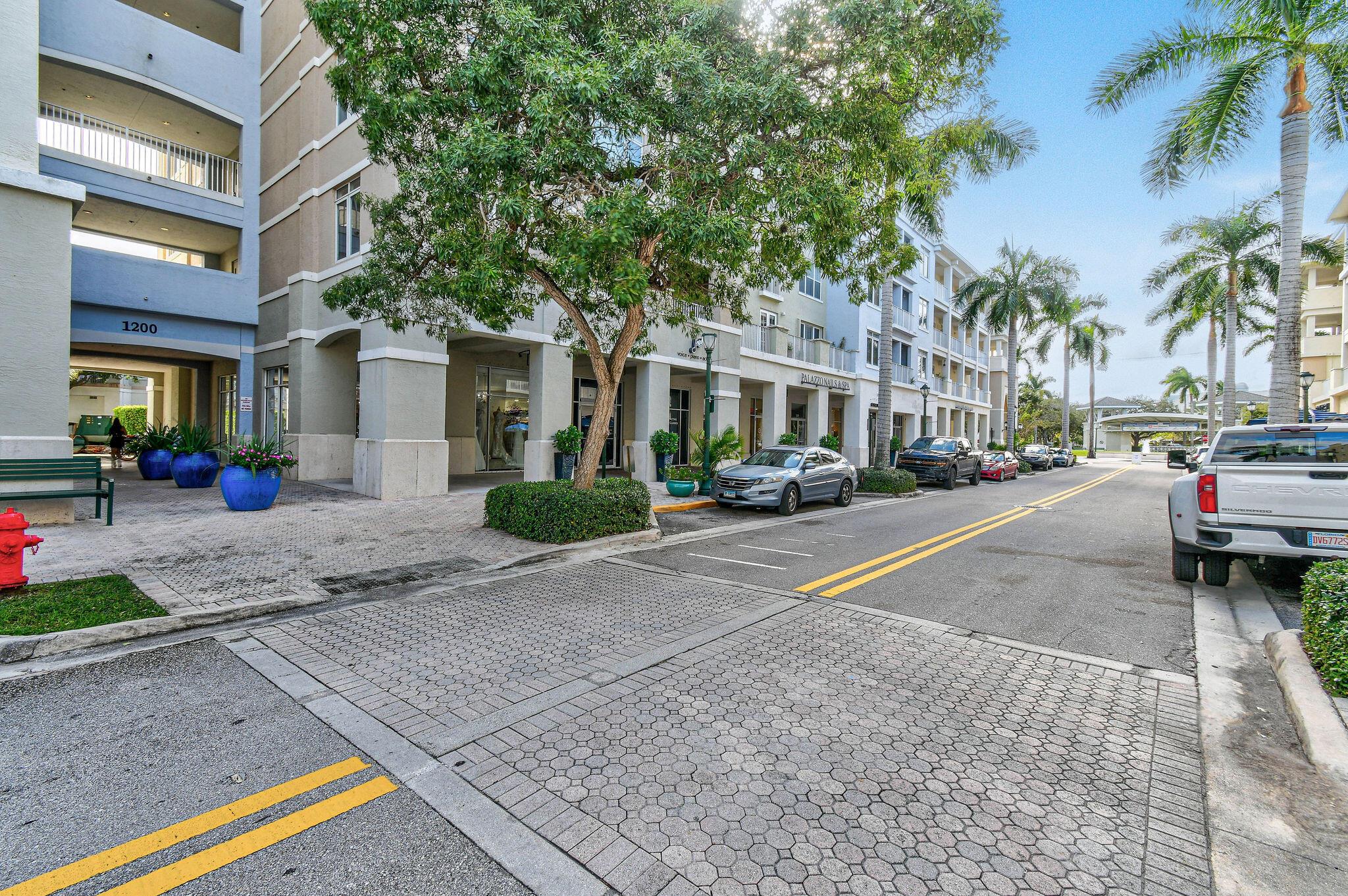 VILLAGE AT ABACOA CONDO - Residential Lease