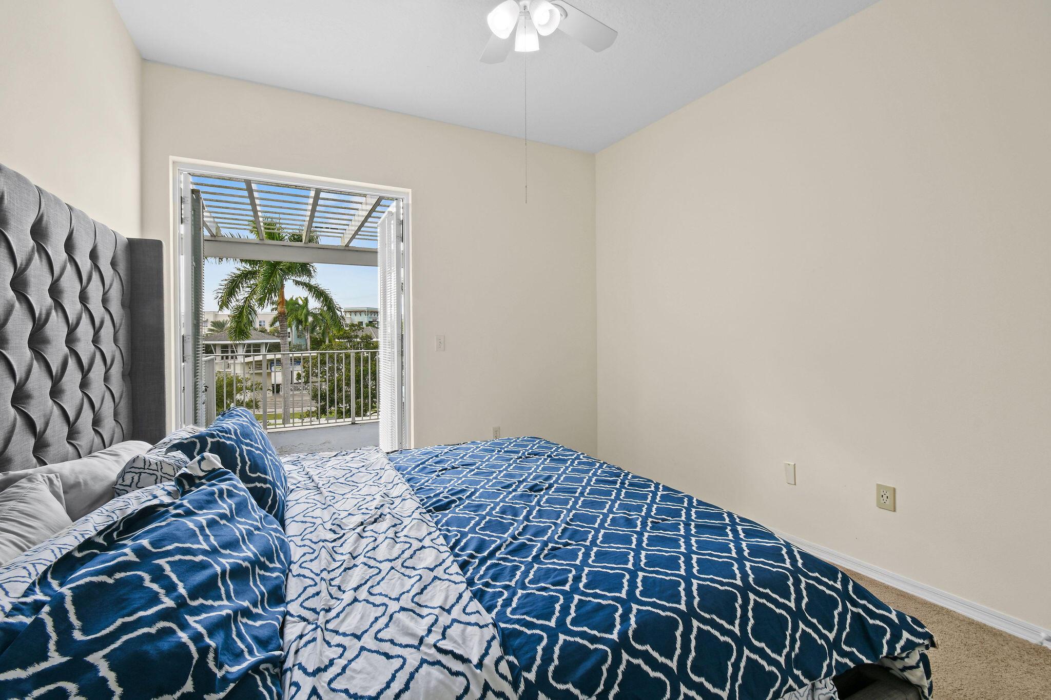 VILLAGE AT ABACOA CONDO - Residential Lease