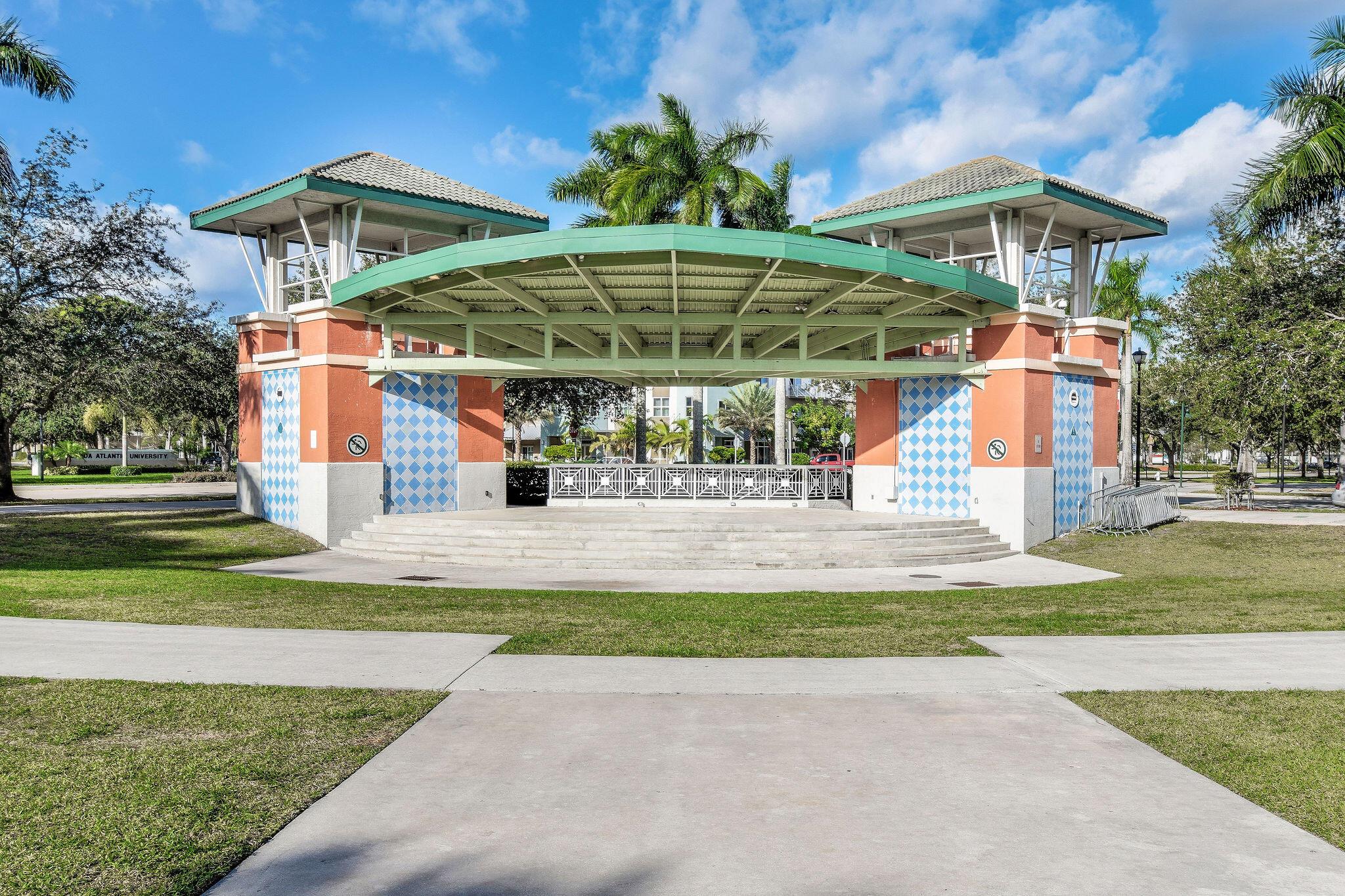 VILLAGE AT ABACOA CONDO - Residential Lease