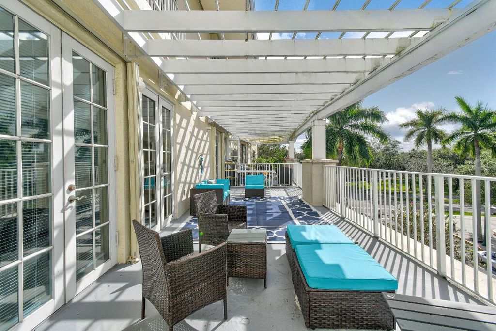 Photo of 1200 Town Center Drive #326, Jupiter, FL 33458 (MLS # R11134289)