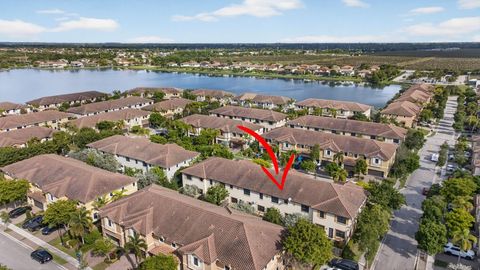 Tiny photo for 8435 Blue Cove Way #8435, Parkland, FL 33076 (MLS # F10542281)
