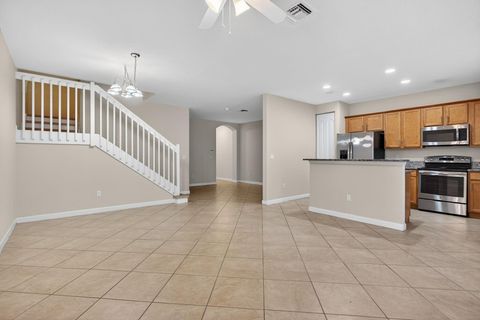 Tiny photo for 8435 Blue Cove Way #8435, Parkland, FL 33076 (MLS # F10542281)