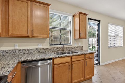 Tiny photo for 8435 Blue Cove Way #8435, Parkland, FL 33076 (MLS # F10542281)