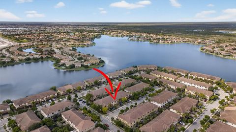 Tiny photo for 8435 Blue Cove Way #8435, Parkland, FL 33076 (MLS # F10542281)