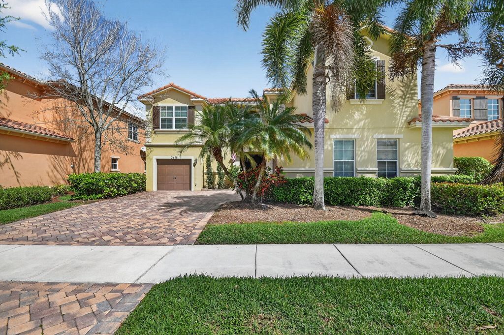 Photo of 3418 Vanderbilt Drive, Wellington, FL 33414 (MLS # B26005778)