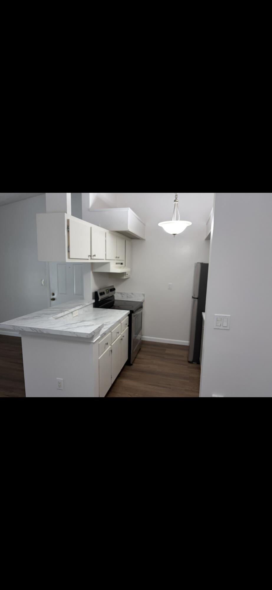 905 NE 199TH Street 204