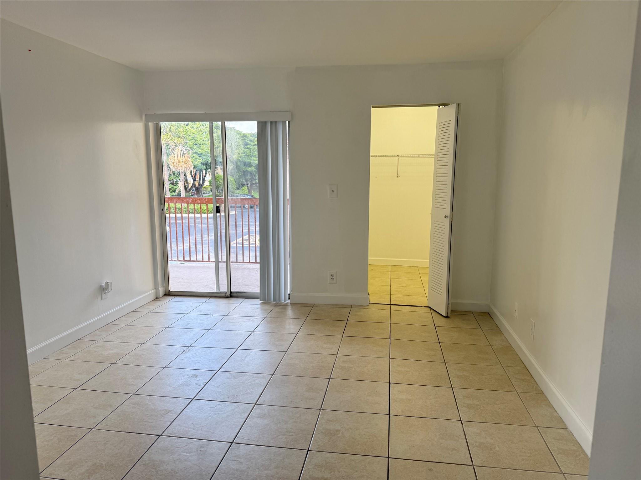 South Palm Place Condo - Residential Lease