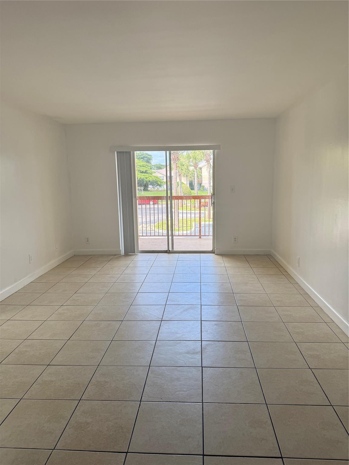South Palm Place Condo - Residential Lease