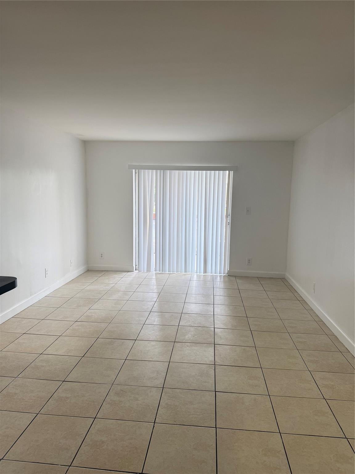 South Palm Place Condo - Residential Lease