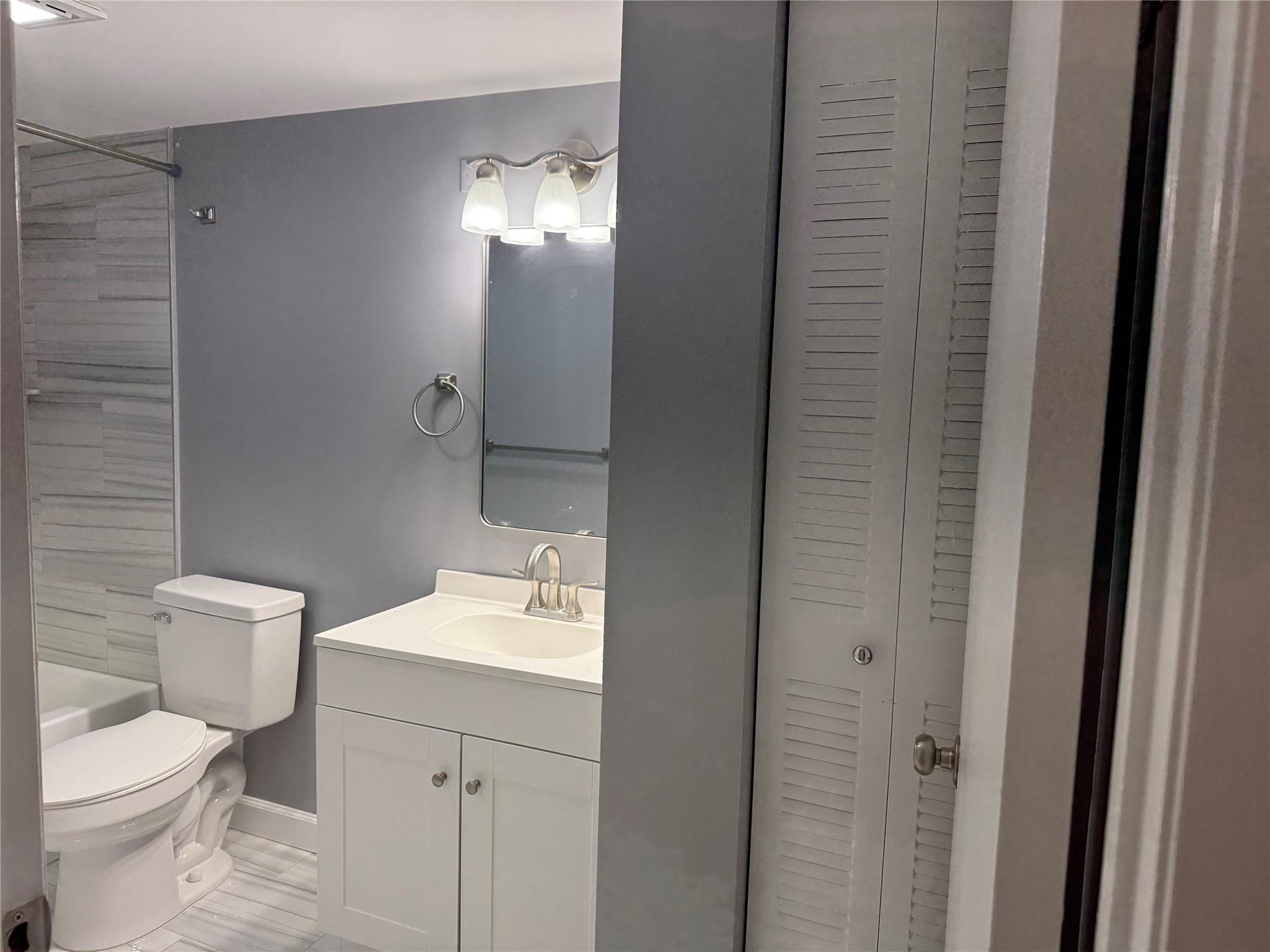 South Palm Place Condo - Residential Lease