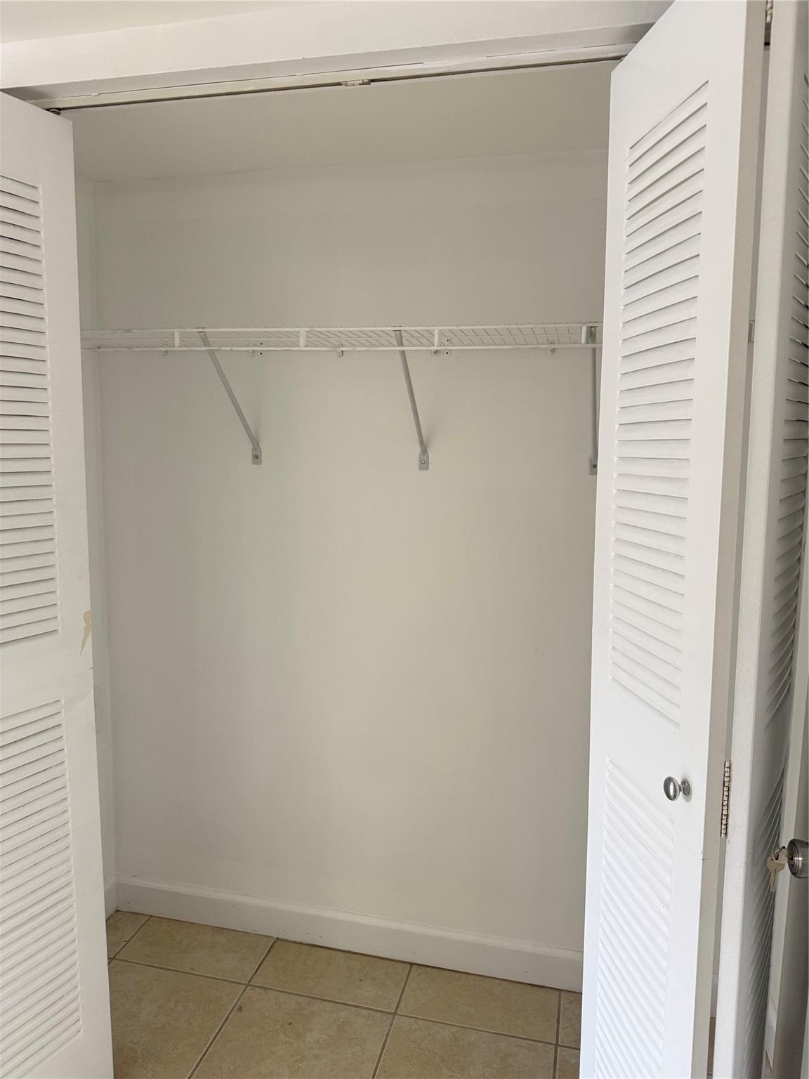 South Palm Place Condo - Residential Lease