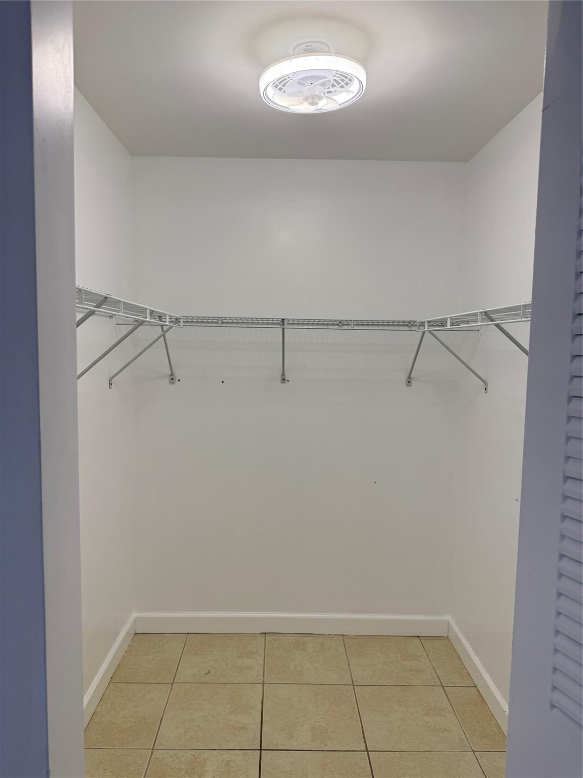 South Palm Place Condo - Residential Lease