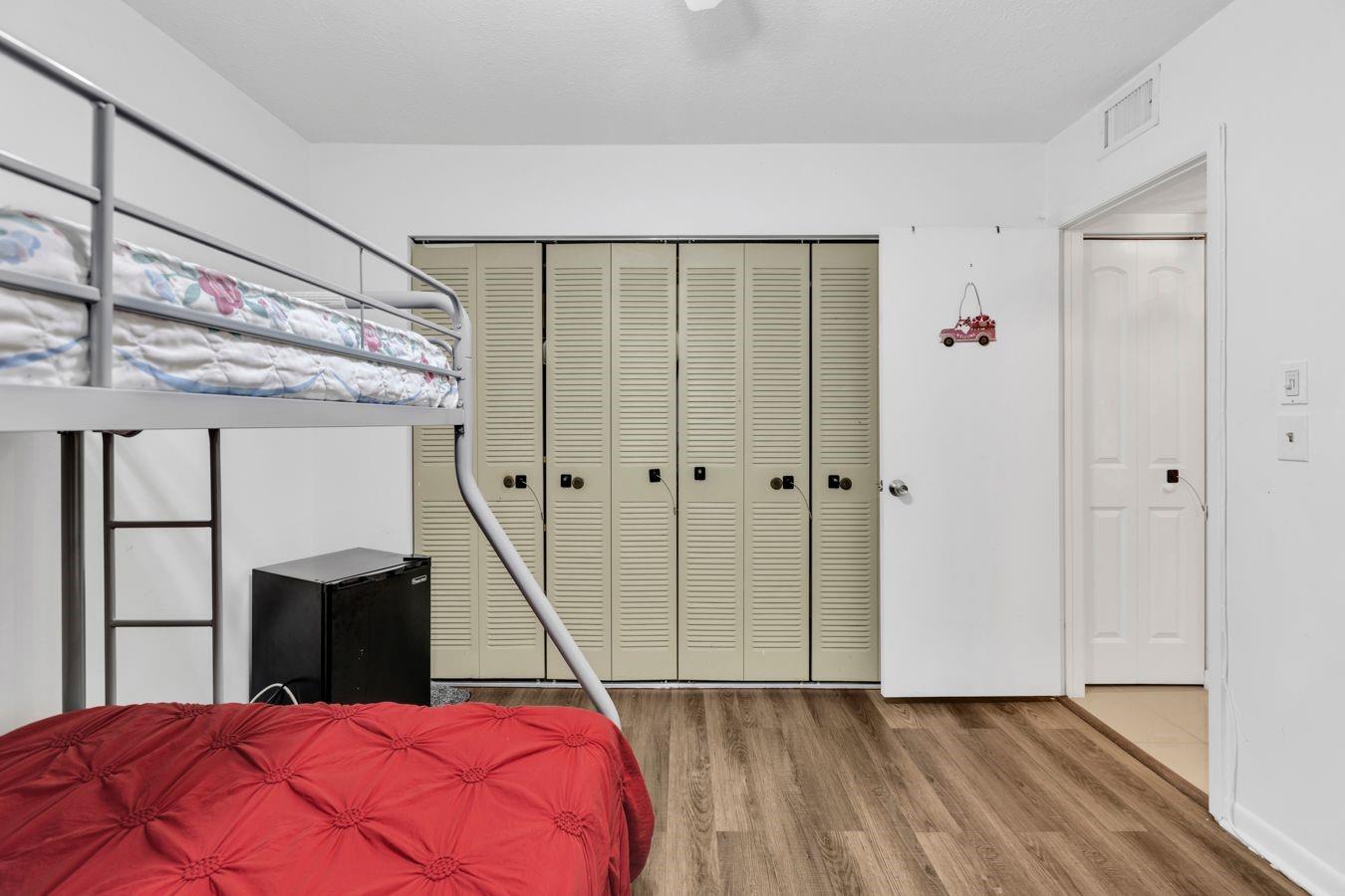 ROYAL PARK GARDENS - Residential