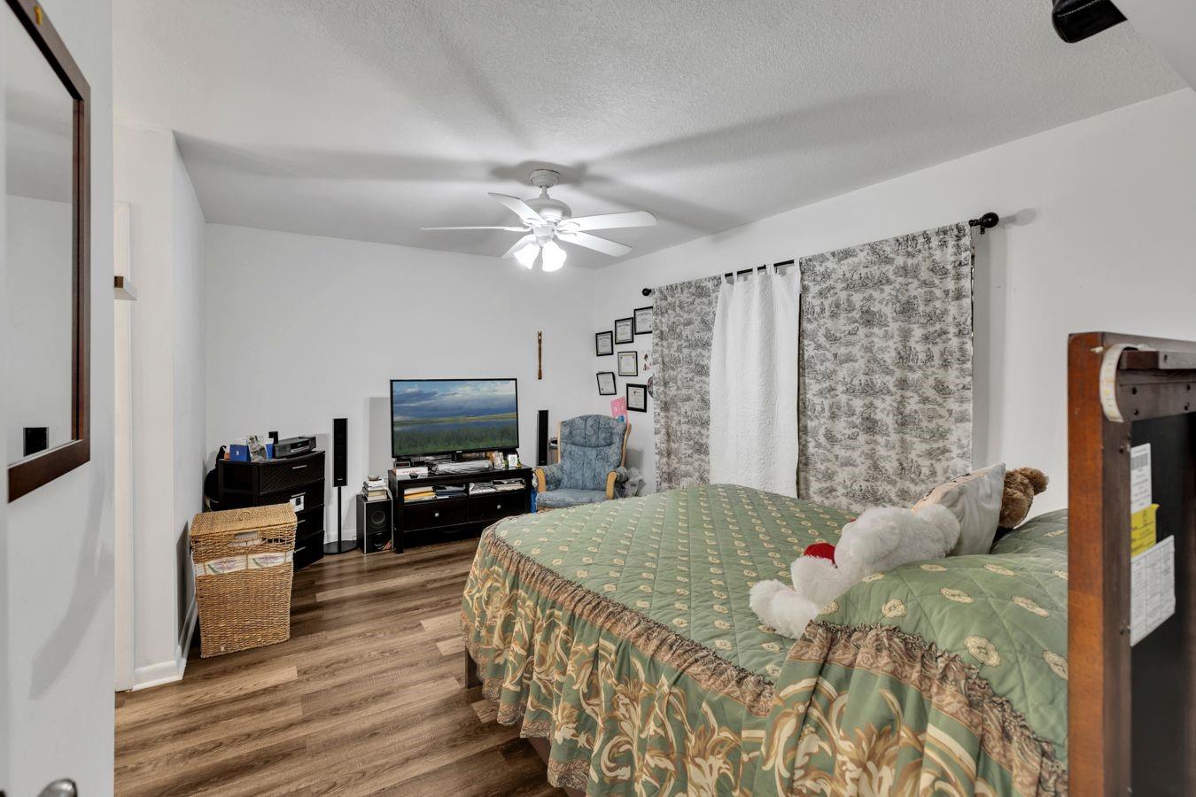 ROYAL PARK GARDENS - Residential