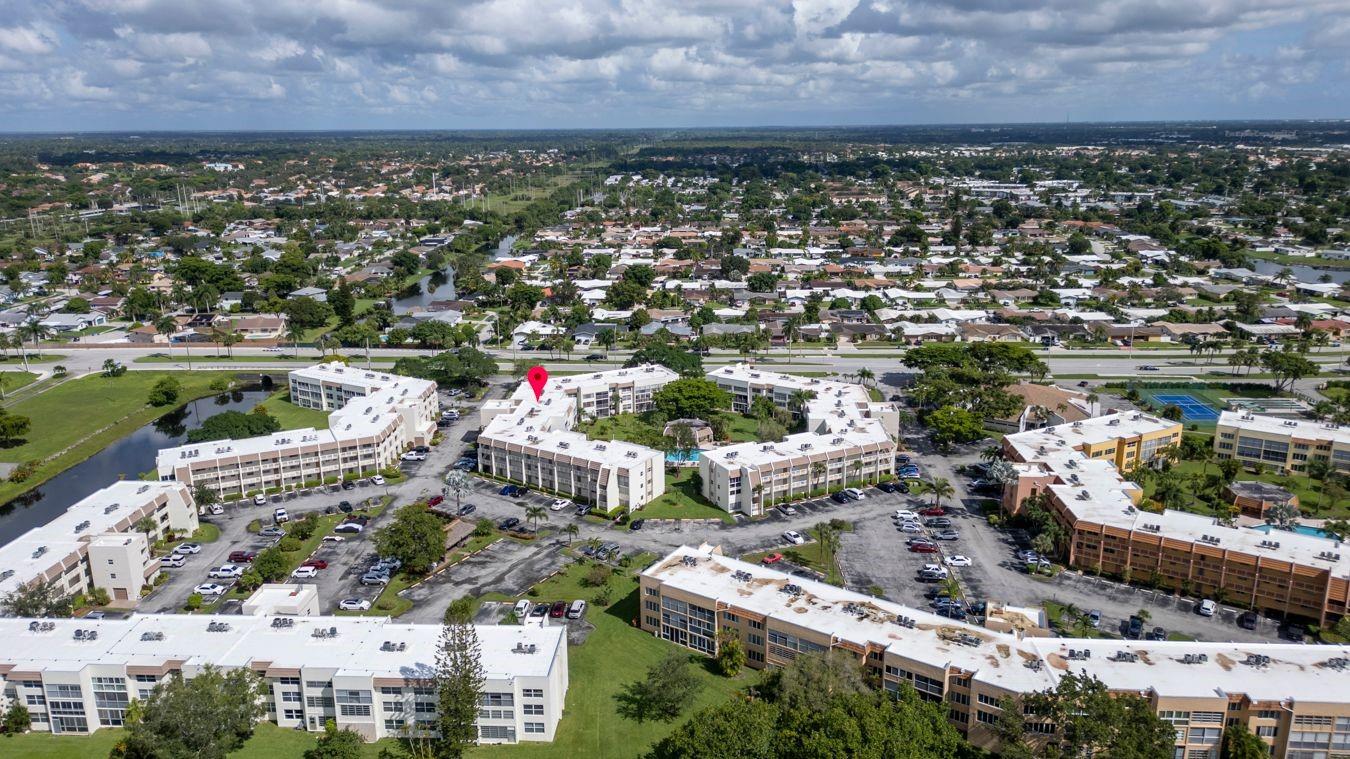 ROYAL PARK GARDENS - Residential