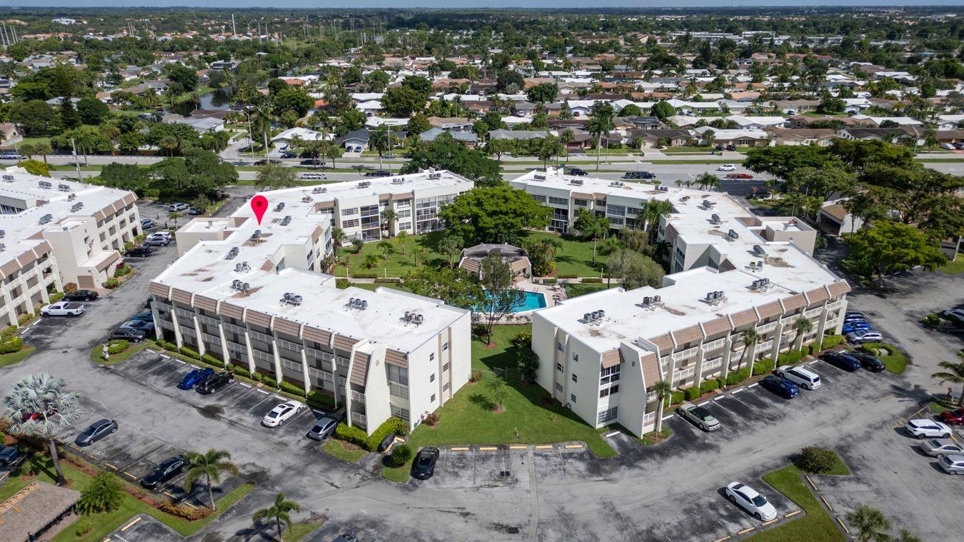 ROYAL PARK GARDENS - Residential