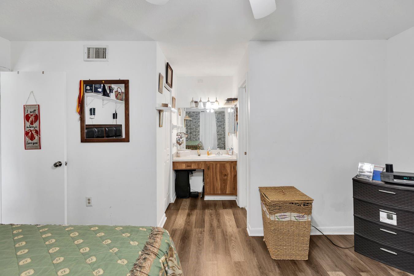 ROYAL PARK GARDENS - Residential