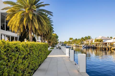 Tiny photo for 500 Isle Of Capri Drive, Fort Lauderdale, FL 33301 (MLS # B26065947)