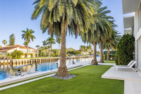 Tiny photo for 500 Isle Of Capri Drive, Fort Lauderdale, FL 33301 (MLS # B26065947)