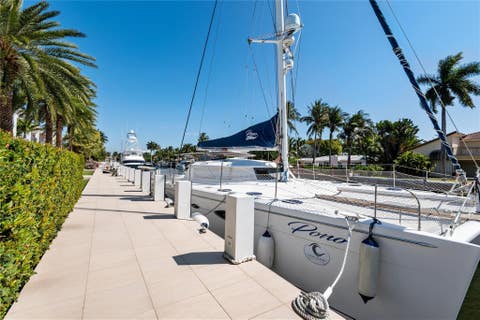 Tiny photo for 500 Isle Of Capri Drive, Fort Lauderdale, FL 33301 (MLS # B26065947)