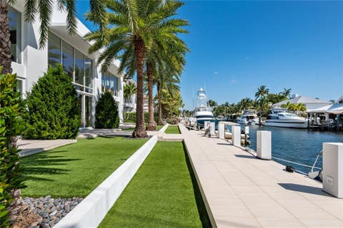 Tiny photo for 500 Isle Of Capri Drive, Fort Lauderdale, FL 33301 (MLS # B26065947)