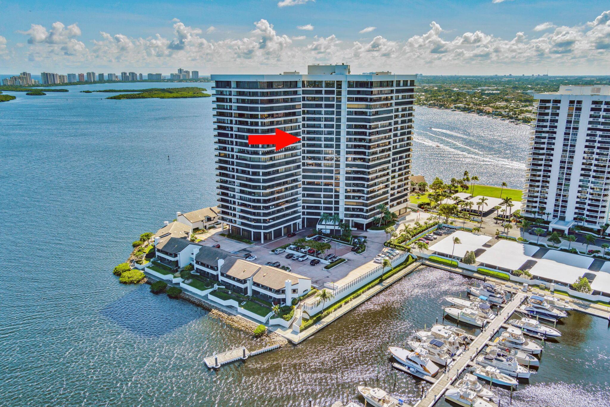 OLD PORT COVE LAKE POINT - Residential