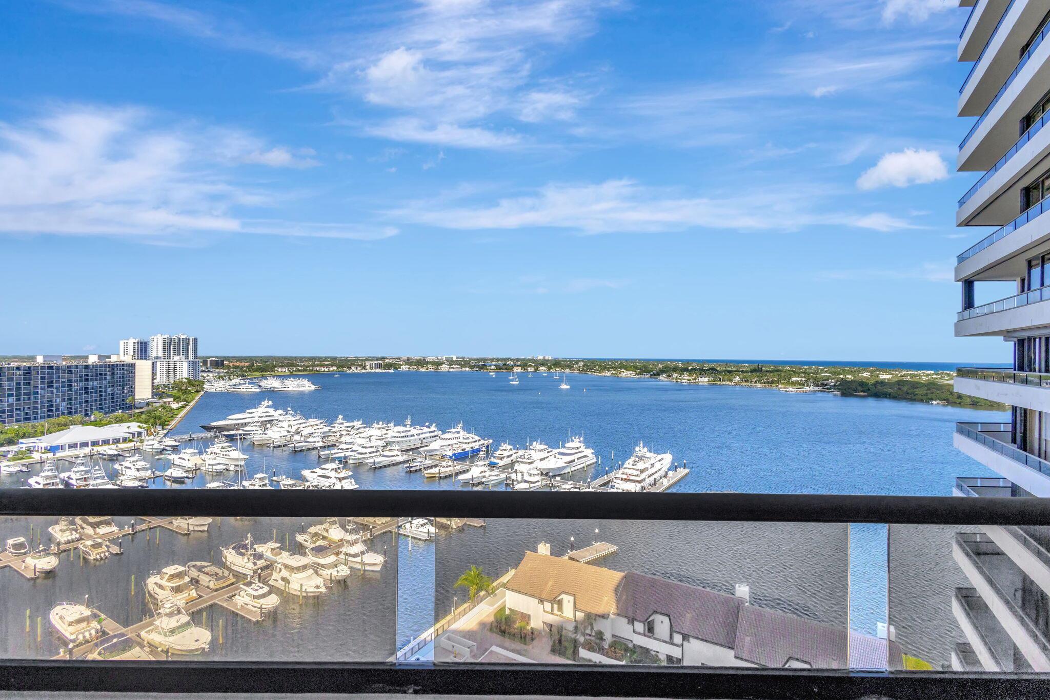 OLD PORT COVE LAKE POINT - Residential