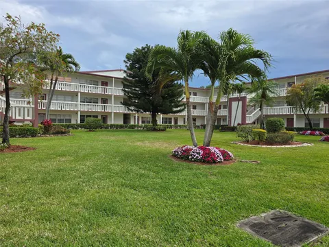 99 Fanshaw C Unit 99, Boca Raton, FL MLS: F10494434