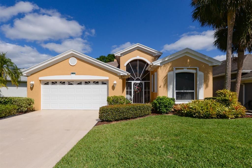 Photo of 513 NW Lambrusco Drive, Port St Lucie, FL 34986 (MLS # R10874572)