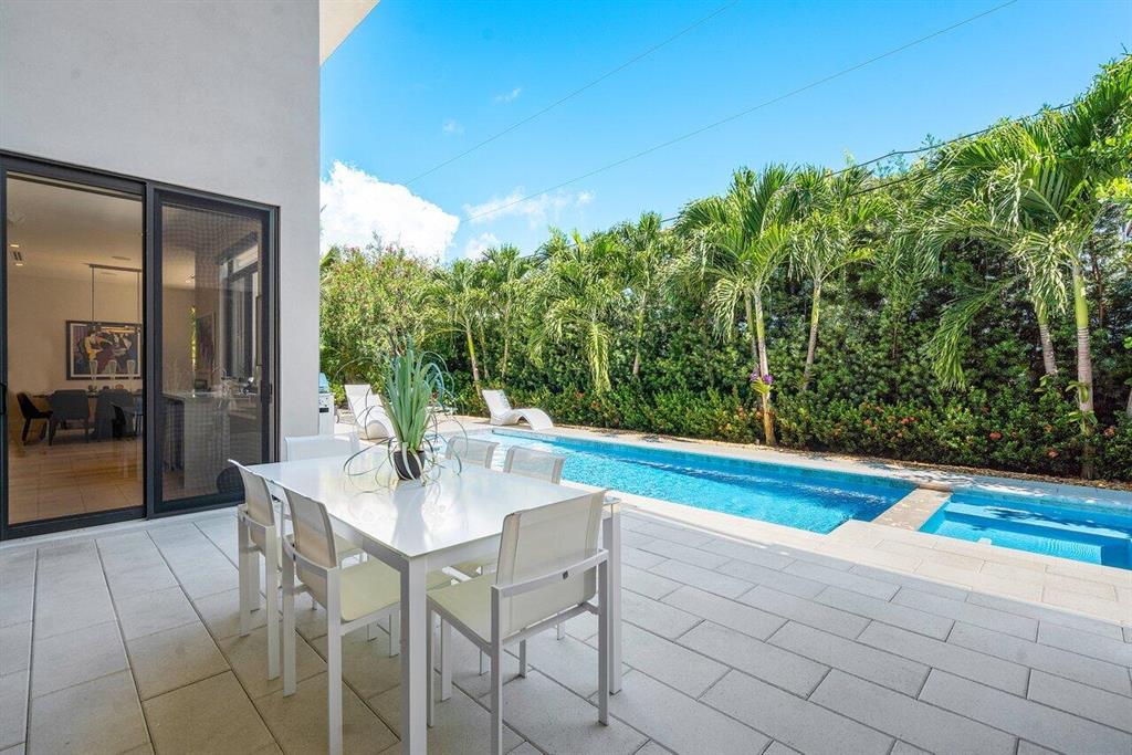 BOCA VILLAS SEC C - Residential