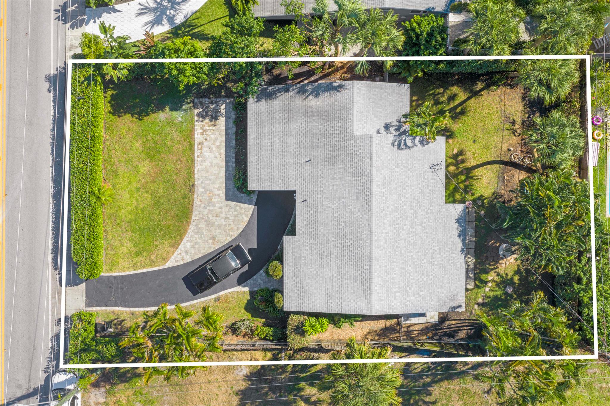 NORTHRIDGE - Residential