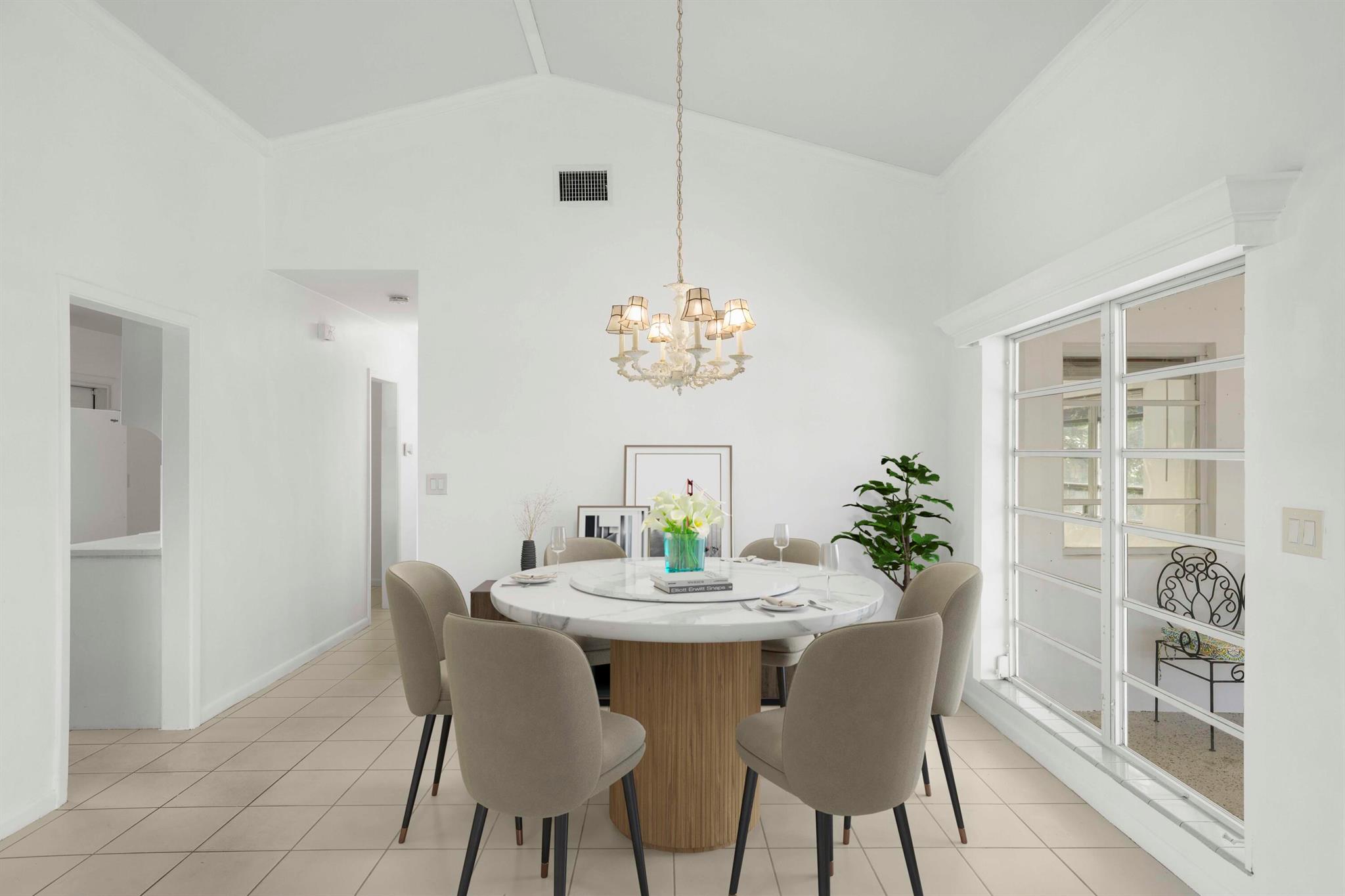 NORTHRIDGE - Residential