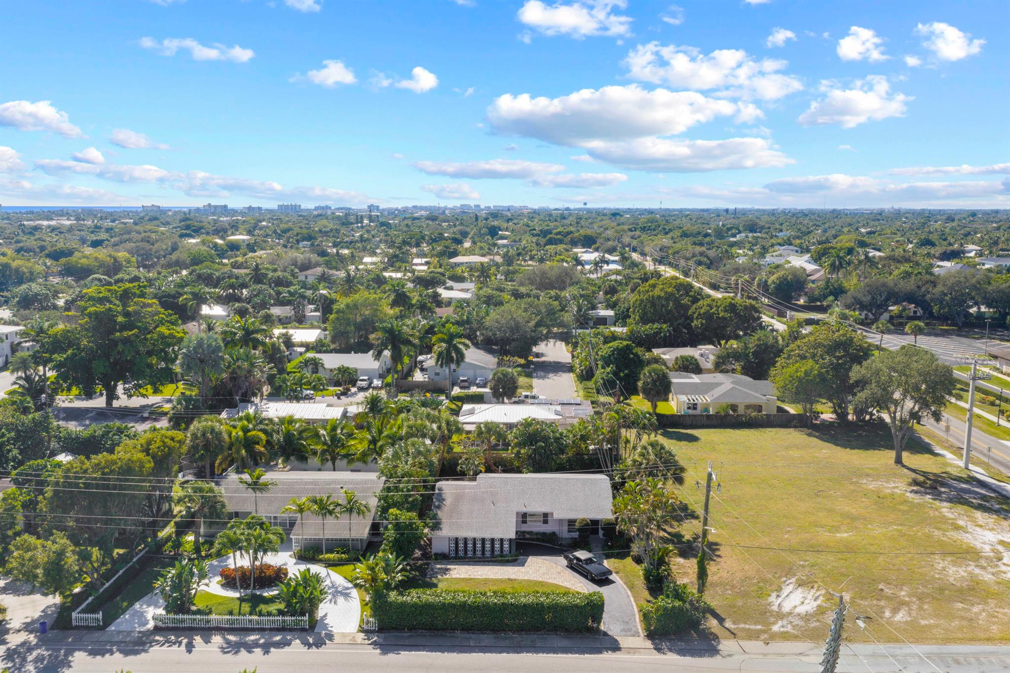 NORTHRIDGE - Residential