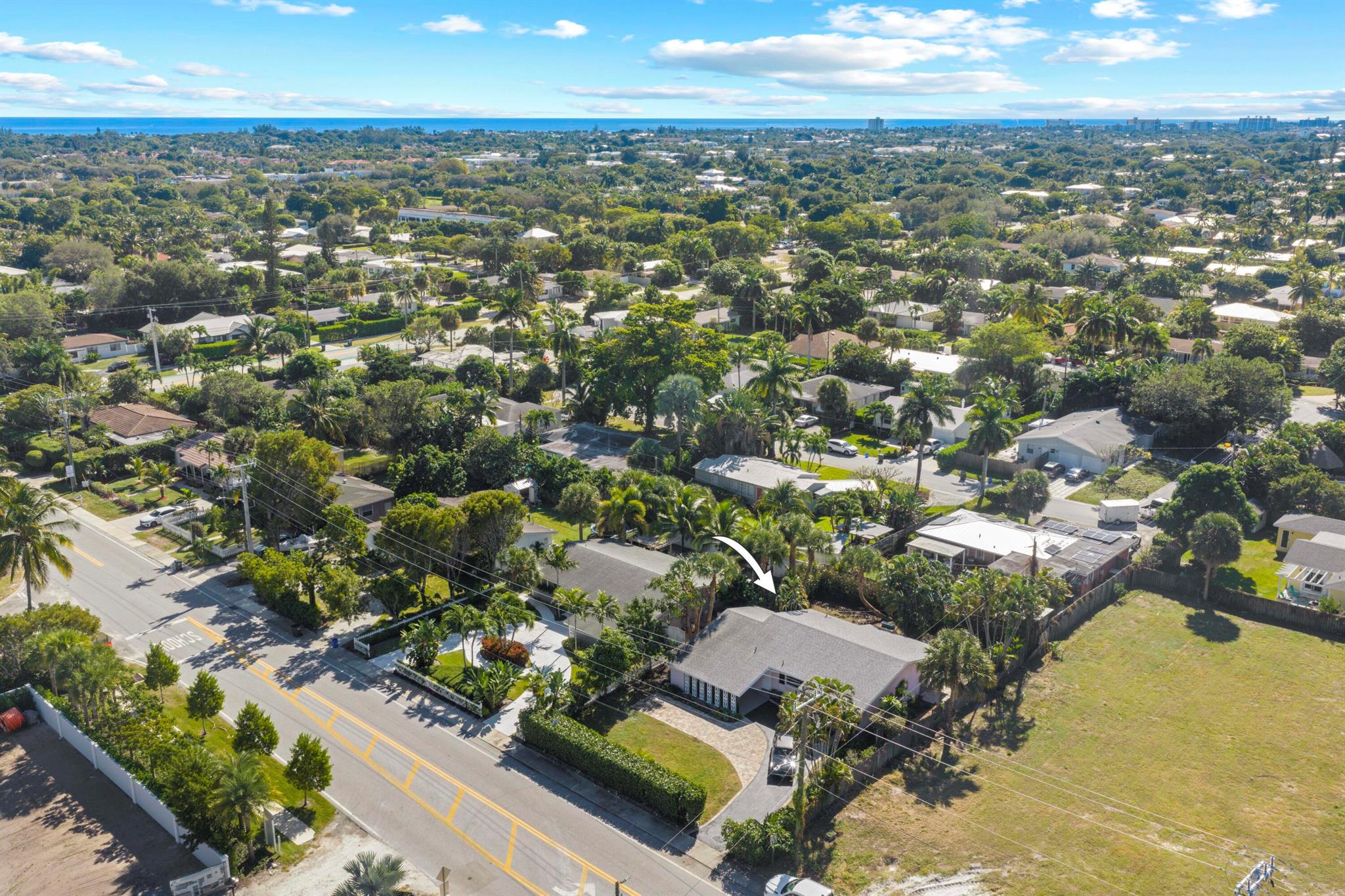 NORTHRIDGE - Residential