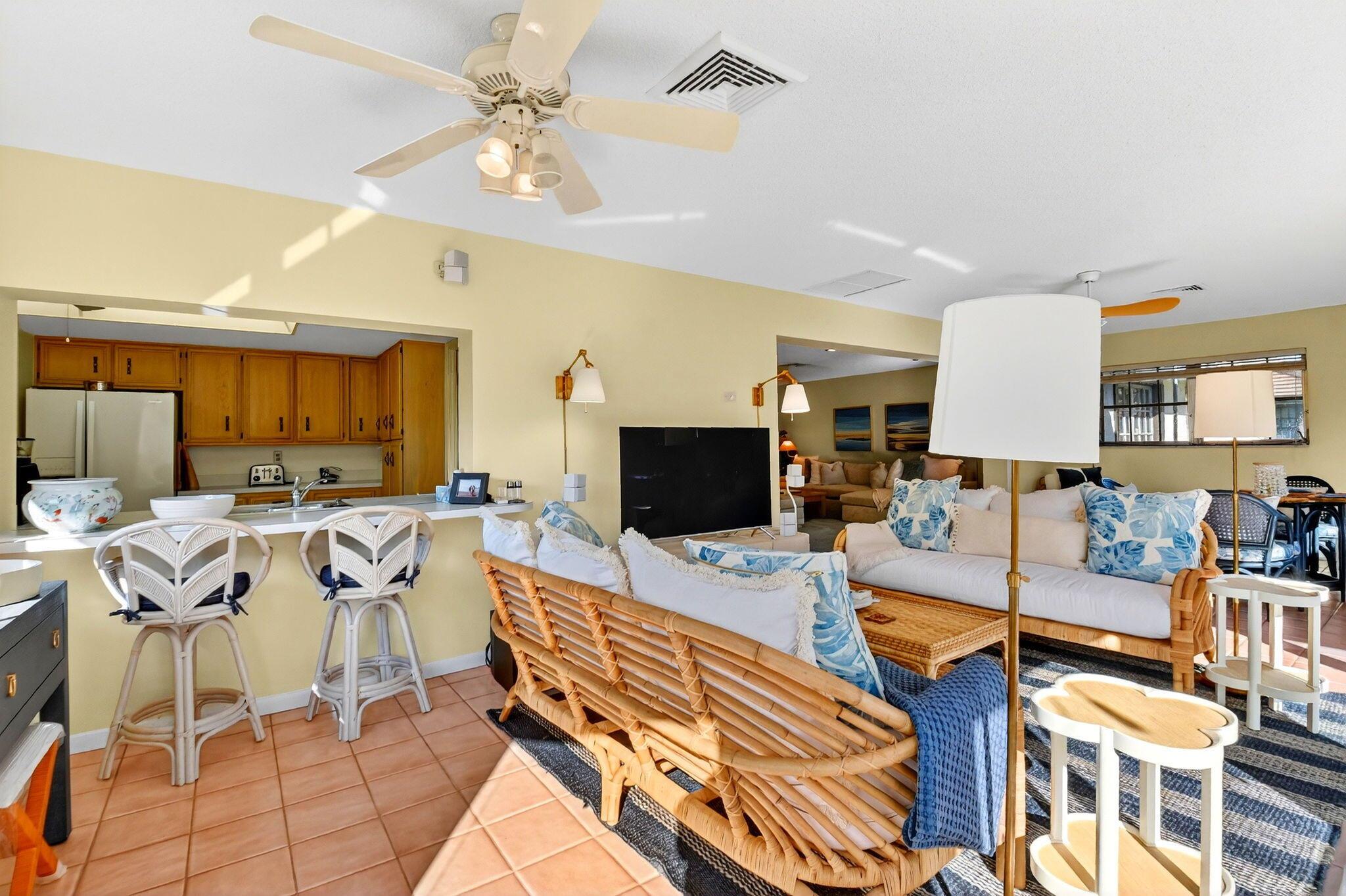 PINE VILLAS - Residential