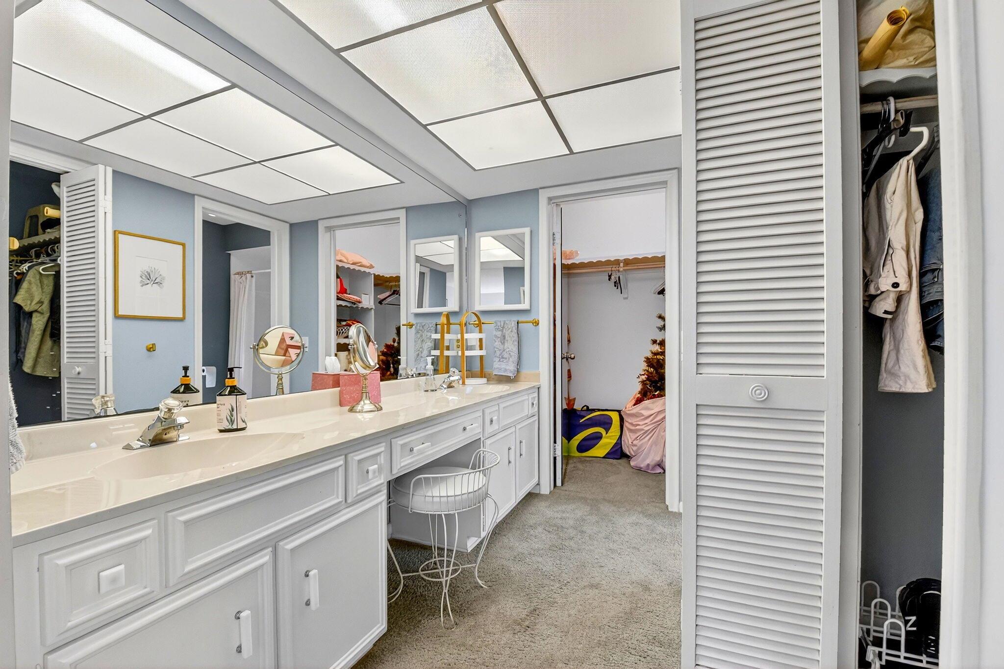 PINE VILLAS - Residential