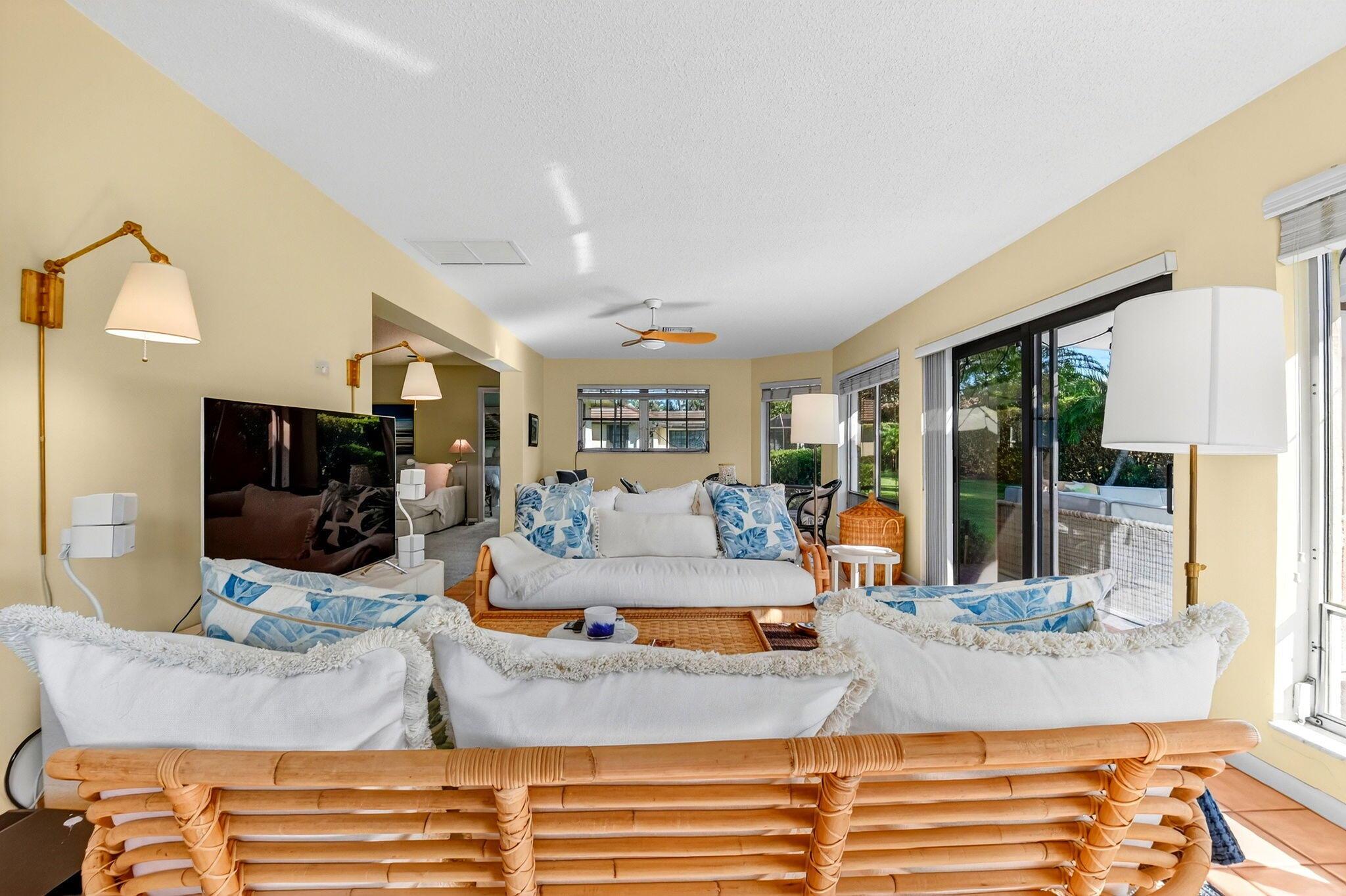 PINE VILLAS - Residential