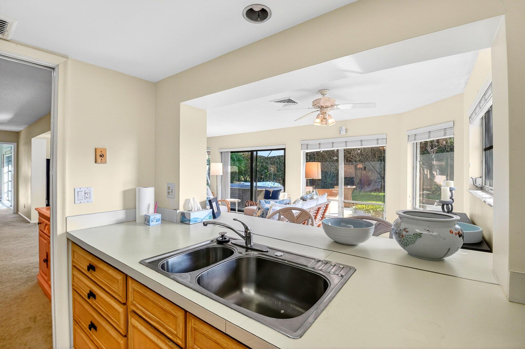 PINE VILLAS - Residential