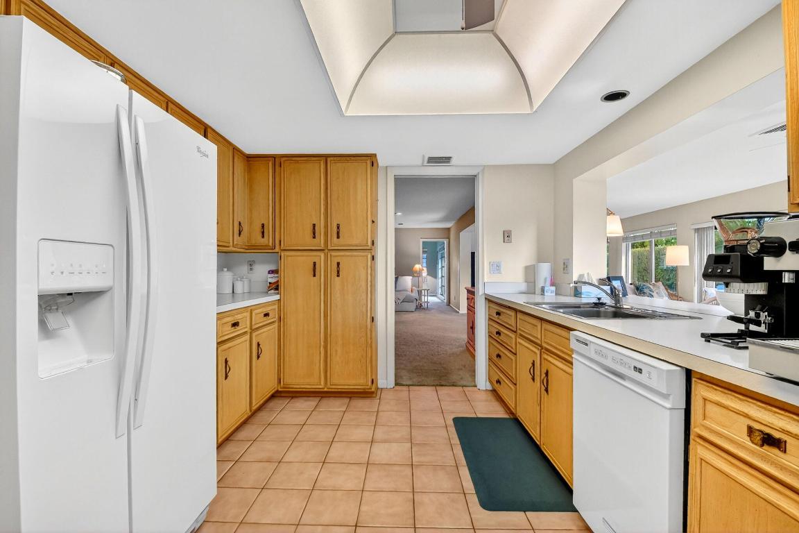 PINE VILLAS - Residential