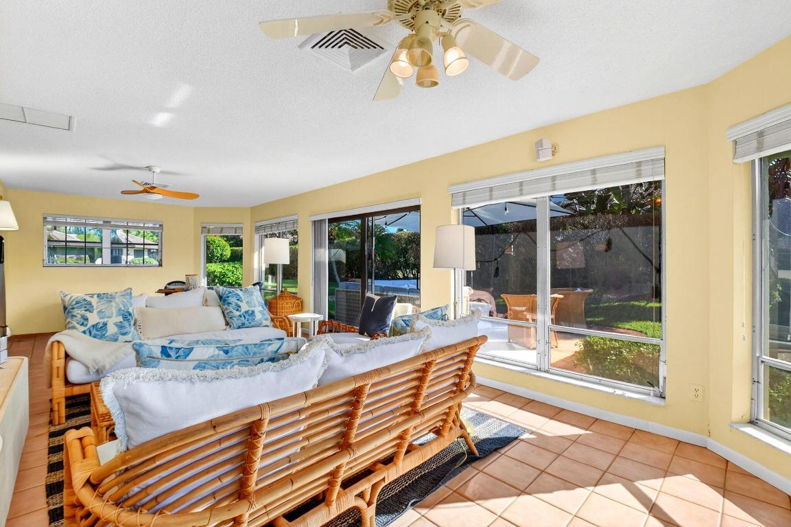 PINE VILLAS - Residential