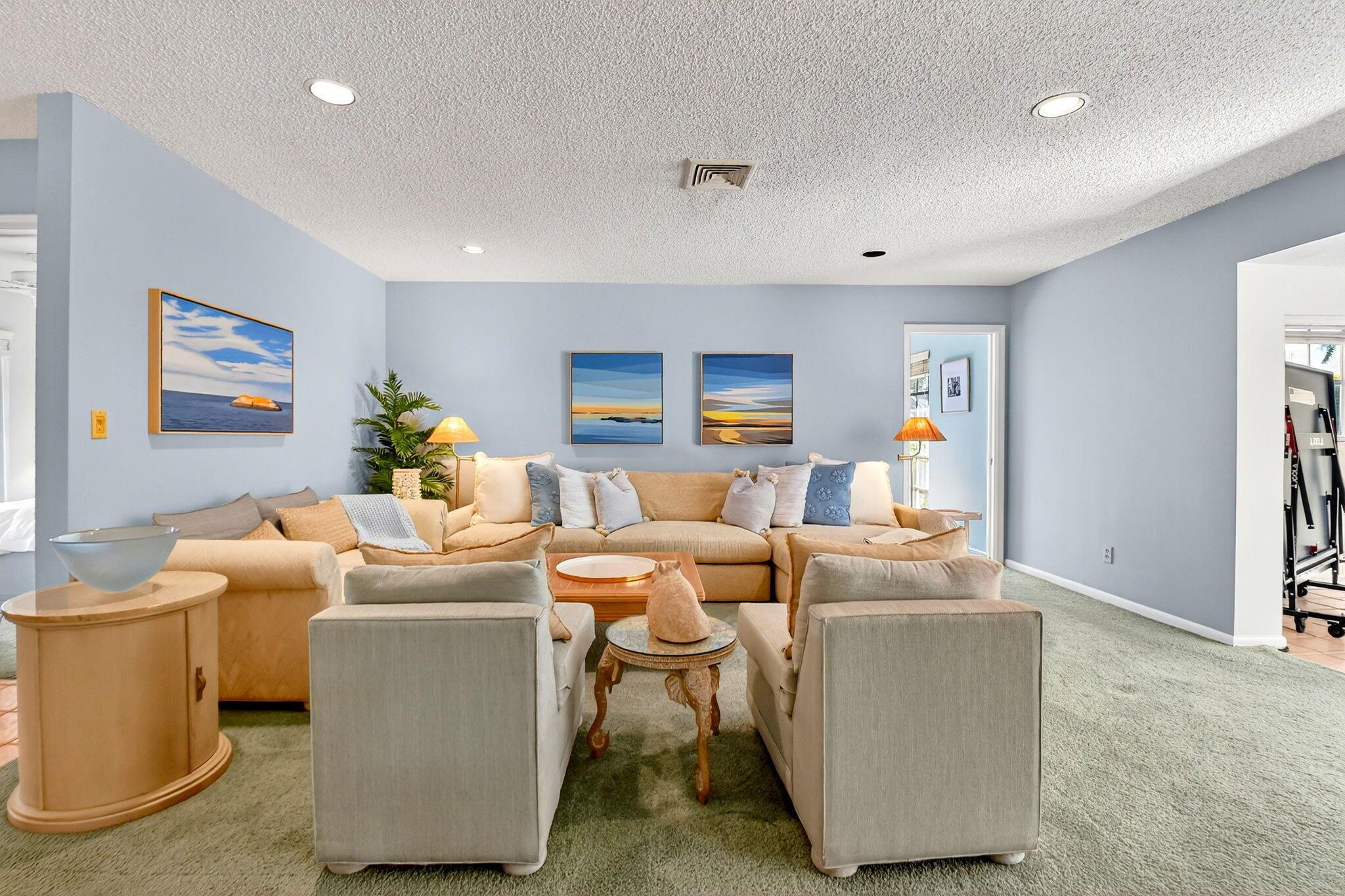 PINE VILLAS - Residential