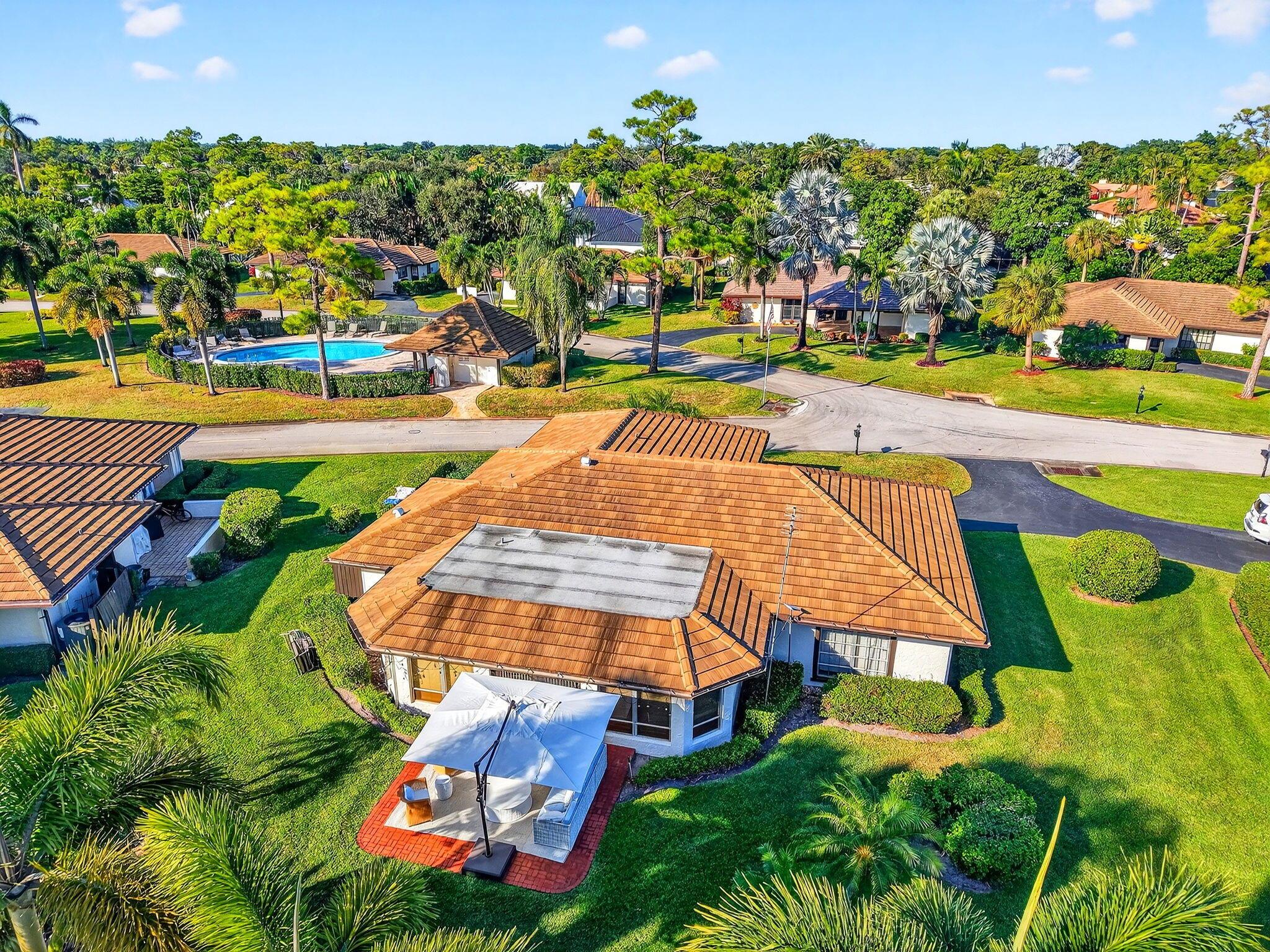 PINE VILLAS - Residential