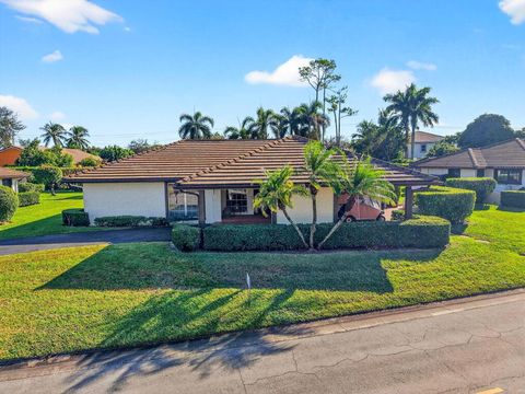 440 Pine Villa Drive Atlantis FL 33462